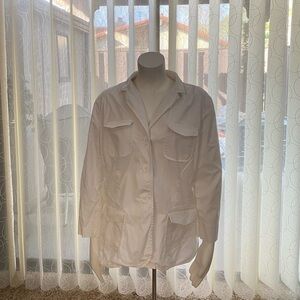 White half sleeve button down coat